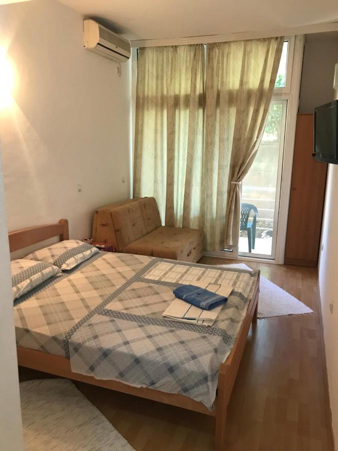 Tina Rooms Ulcinj Exteriör bild