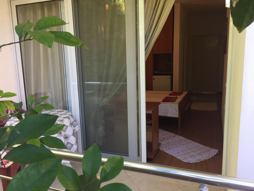 Tina Rooms Ulcinj Exteriör bild